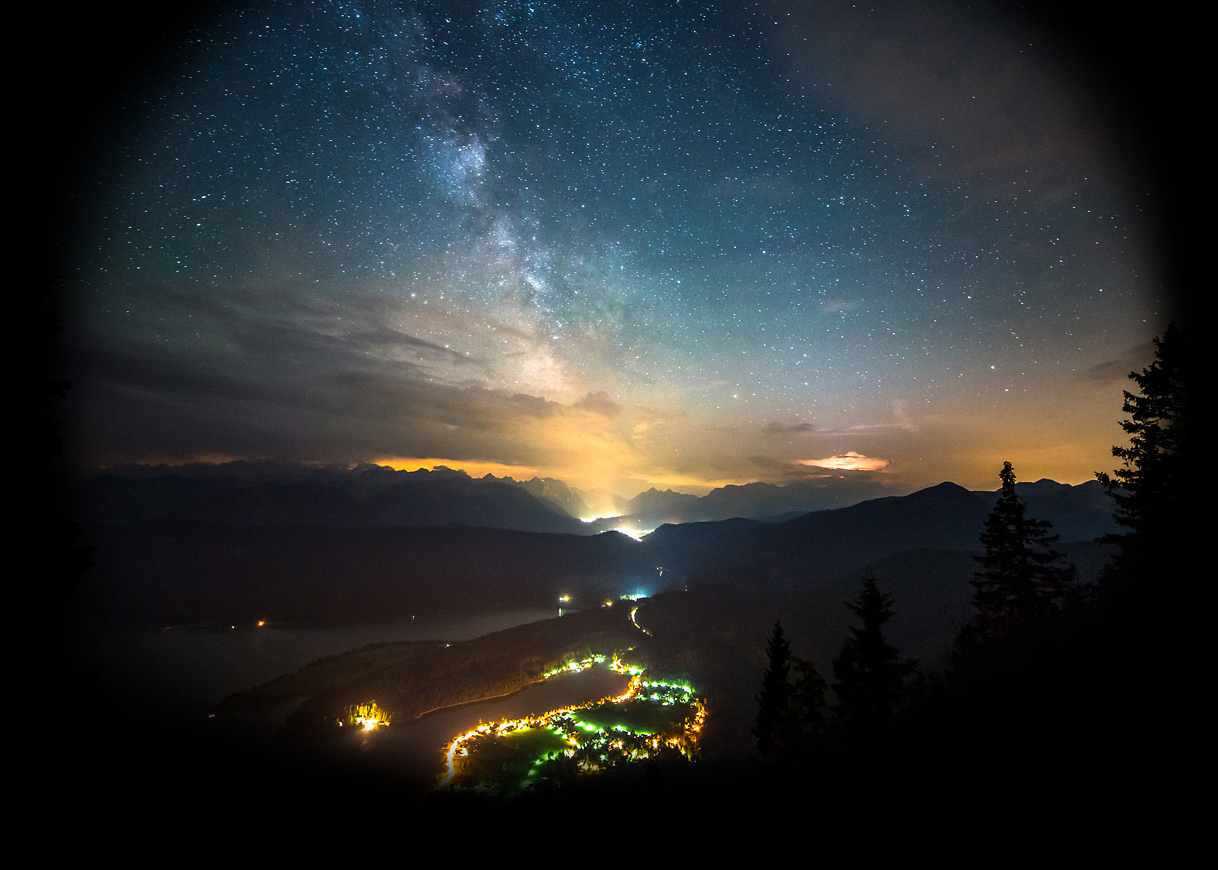 Die Milchstrasse in Bayern - Astrofotografie Zeitraffer Film