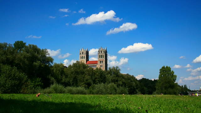 Sankt Maximilian Kirche