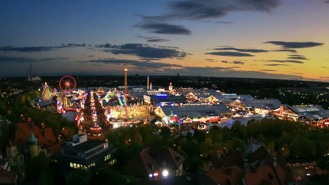 Oktoberfest Tag-Nacht Zeitraffer