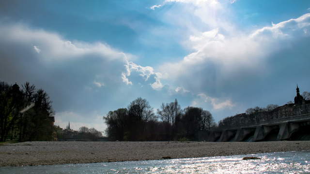 Wolken Isar