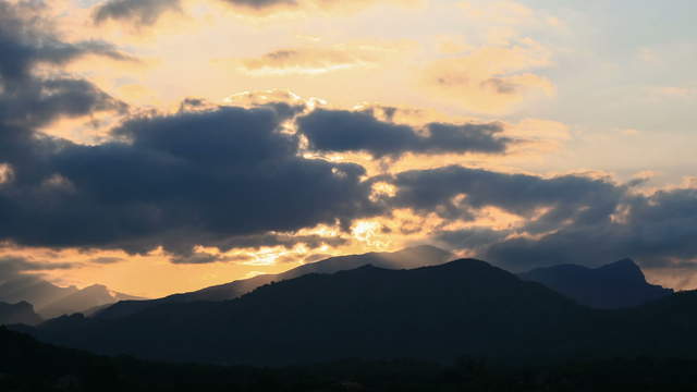 Sonnenuntergang ländliches Mallorca, Zoom