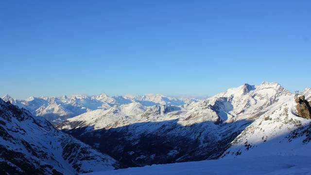 Dämmerung Schweizer Alpen