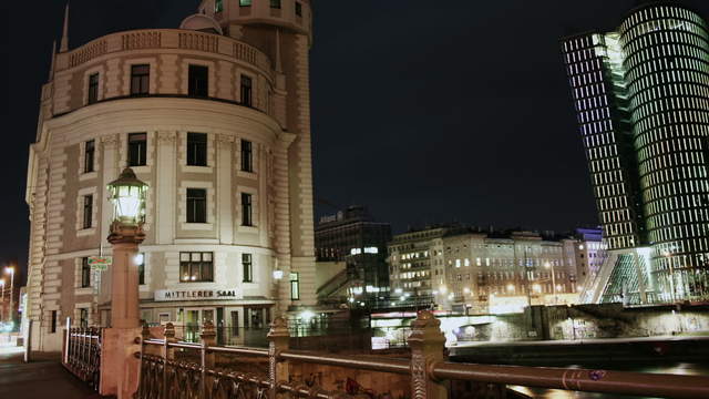 Altes und neues Wien bei Nacht – Kamerafahrt