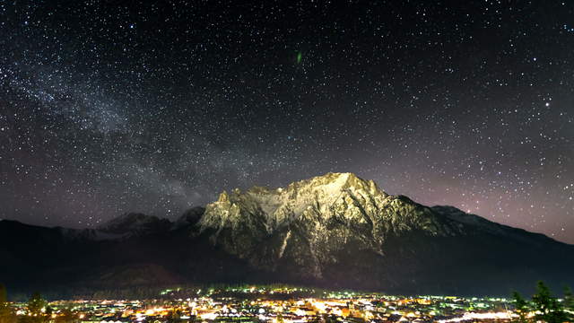 Milchstrasse Karwendel - Sterne Timelapse, Zeitraffer Nachthimmel