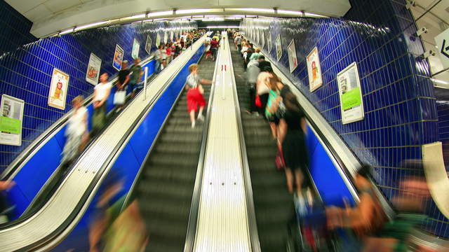 Rolltreppe U-Bahn Station