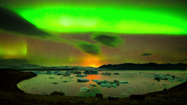 Aurora Borealis (Northern Lights) Time Lapse UHD 4K, 6K - Totale