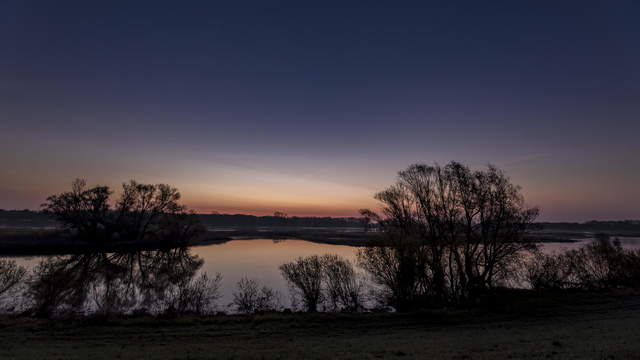 Sonnenaufgang an der Elbe bei Wittenberge