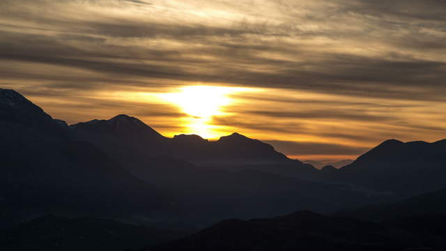 Sizilien - Sonnenuntergang über den Bergen