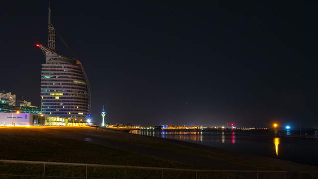 Bremerhaven Promenade bei Nacht