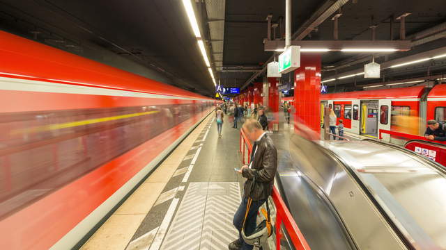 München Hauptbahnhof S-Bahn Passagiere
