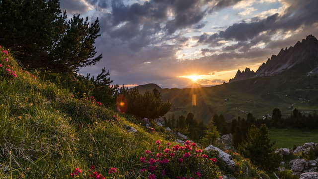 Sonnenuntergang Grödnerjoch