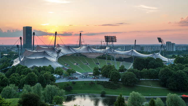 Sonnenuntergang Olympiastadion