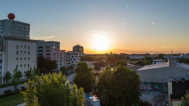 Sonnenuntergang mit Frauenkirche und Olympiaturm