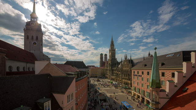 Marienplatz München Tag Nacht