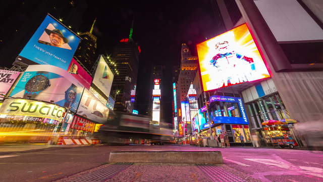 Times Square Kamerafahrt