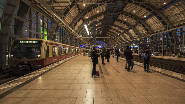 Berlin Bahnhof Alexanderplatz