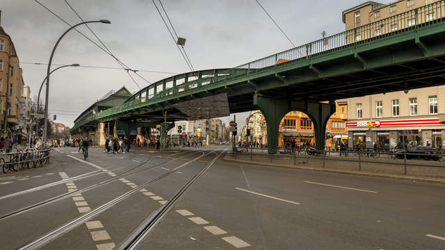 Berlin Kreuzung Eberswalder Straße - Schönhauser Allee