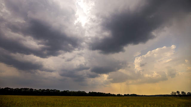 Regenschauer zieht heran