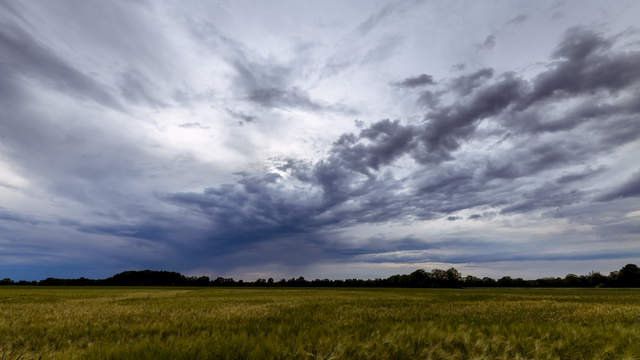 Wolkenhimmel im Zeitraffer