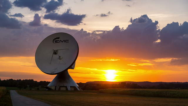 Sonnenuntergang Bodenstation