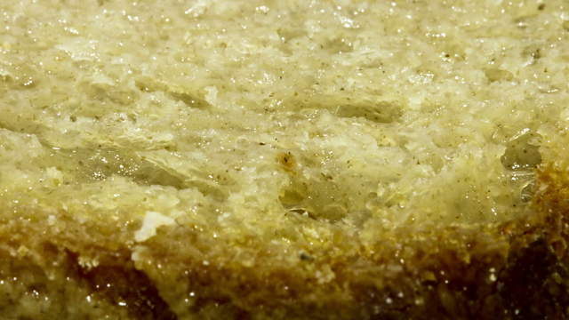 Brot in Wasser Makro