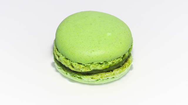 Gruener Macaron