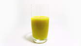 Zeitraffer - Gelber Smoothie